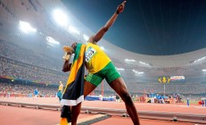 开云体育APP下载-跨界奇迹，东契奇领军上海队史诗翻盘，力克NBA步行者创历史