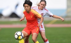 开云体育官方网站-顶级女足赛事中球员表现尽显风采