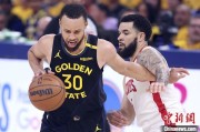 开云体育-勇士队再胜一场，取得对阵火箭的领先优势的简单介绍