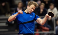 开云体育入口-关于杜塞尔多夫客场逆转战胜，实现重要胜利的信息