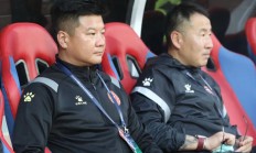 开云体育官网-大连宏运遭遇四连败，保级形势严峻