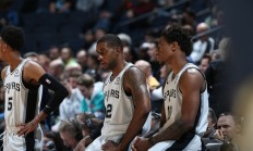 开云平台-阿尔琼客场夺冠，乌尔姆遇挑战难挽狂潮