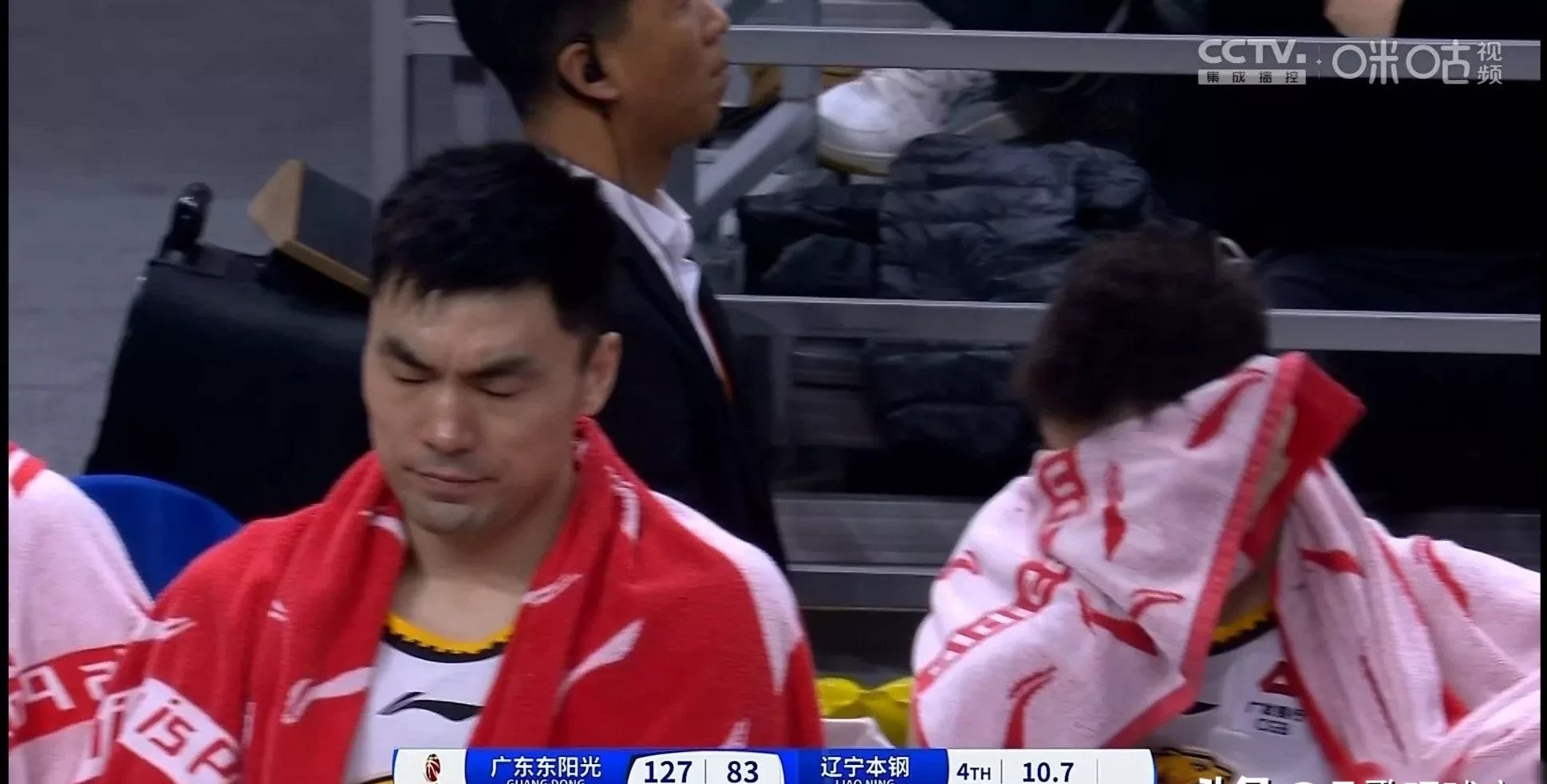 后防失误频频，球队总进球数功亏一篑