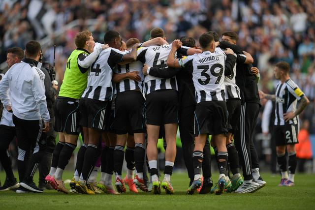 关于帕尔马突破尤文图斯封堵，全队团结一致拼搏的信息