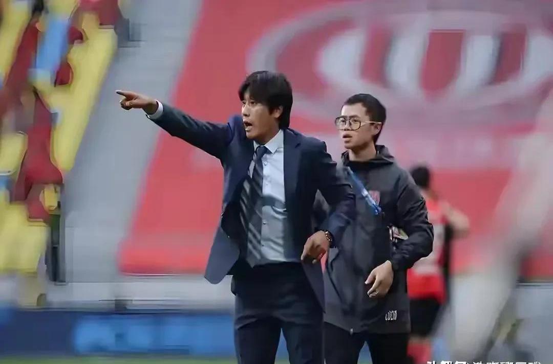 球队在关键时刻展现出冷静果断的态度