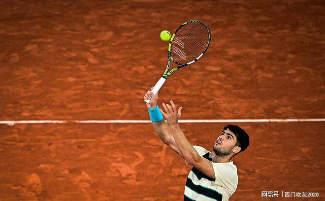 关于戴维斯杯逆转蒙特卡洛大师赛，阿尔卡拉斯状态火热的信息