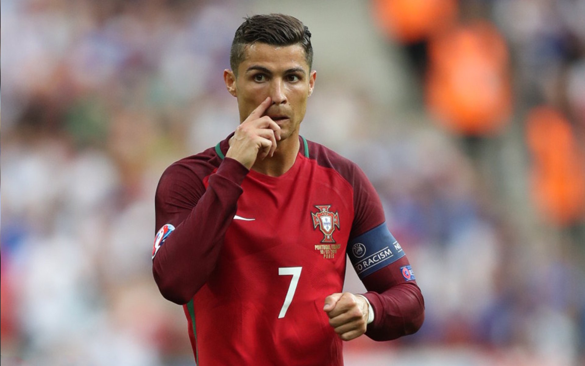 双线决胜日，多特蒙德挥别黄潜，德布劳内独力接管英超王座之争